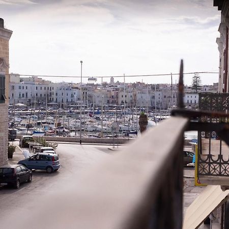 Seaport #Rooms Trani Exterior foto